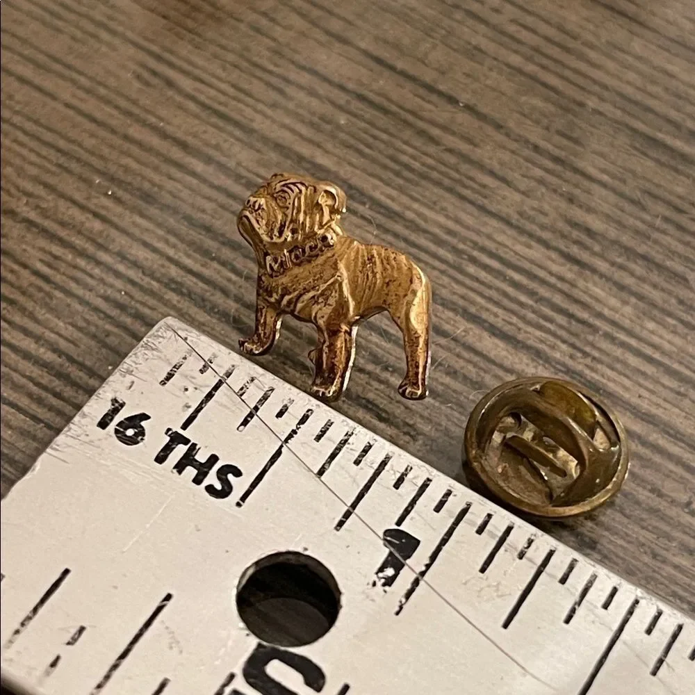 Vintage Bulldog Lapel Pin MACK TRUCK Dog Collectible Brooch Tie Tack